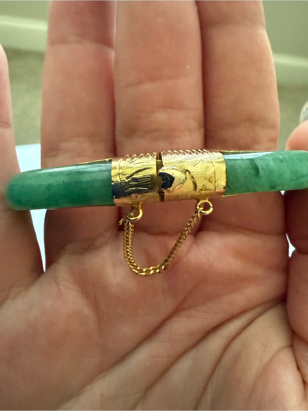 Gold-Tone Bracelet with Jade - Picture 3 of 6